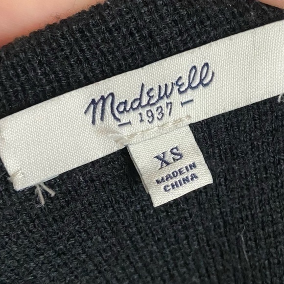 Madewell • Black Knit Crew Neck Short Sleeve Sweater - Picture 5 of 5